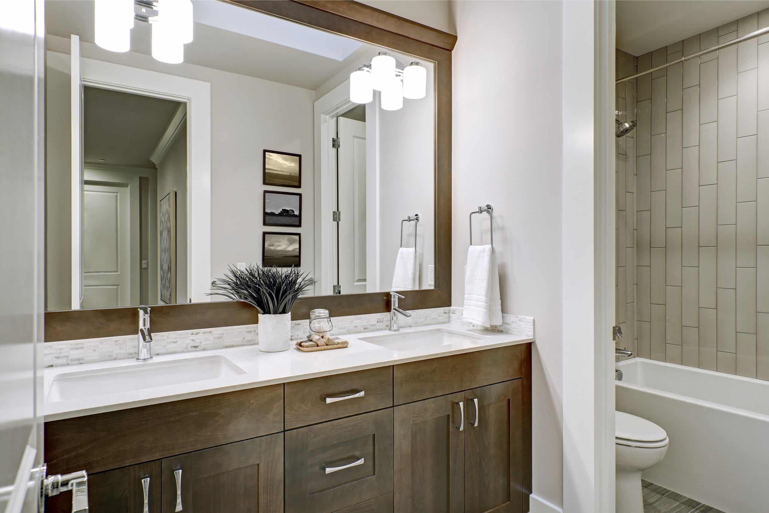 4 Things to Consider for a Guest Bathroom Renovation Project