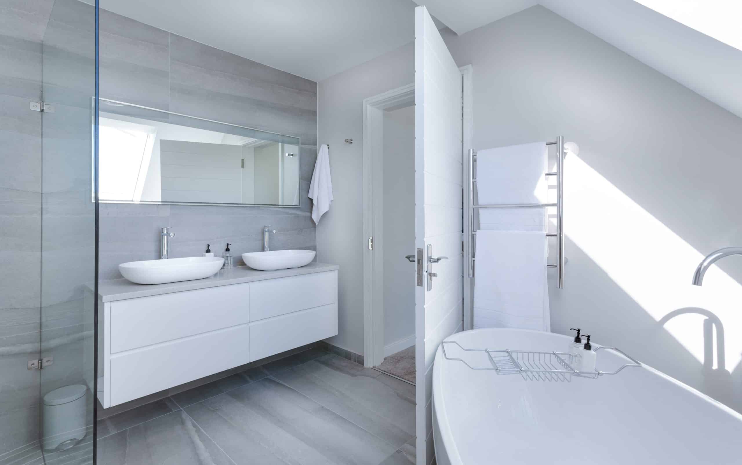 Bathroom Remodeling Checklist: A Beginner’s Guide