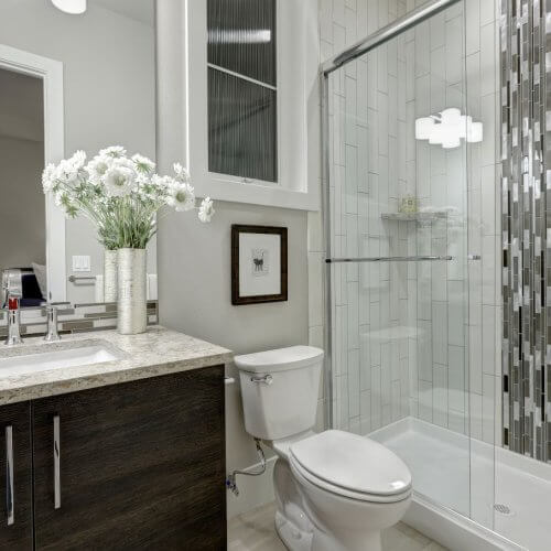 home improvement contractors Top Tips To Follow When You’re Updating a Bathroom