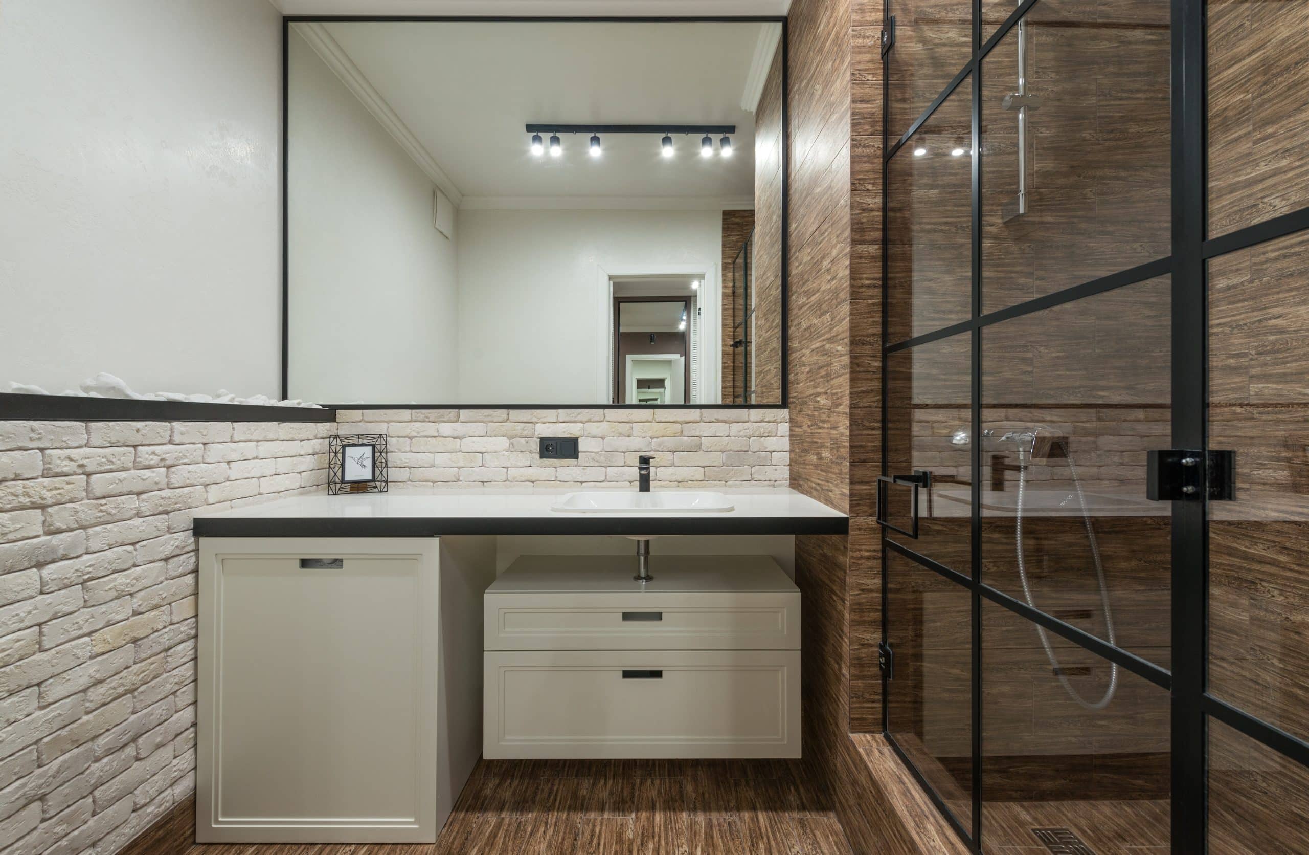 Tips for Maximizing Your Single-Family Bathroom