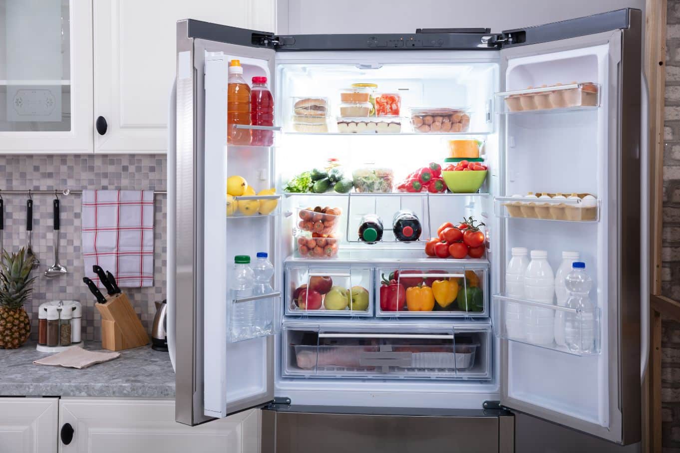 Warning-Signs-You-Need-To-Upgrade-Your-Fridge-Appliances