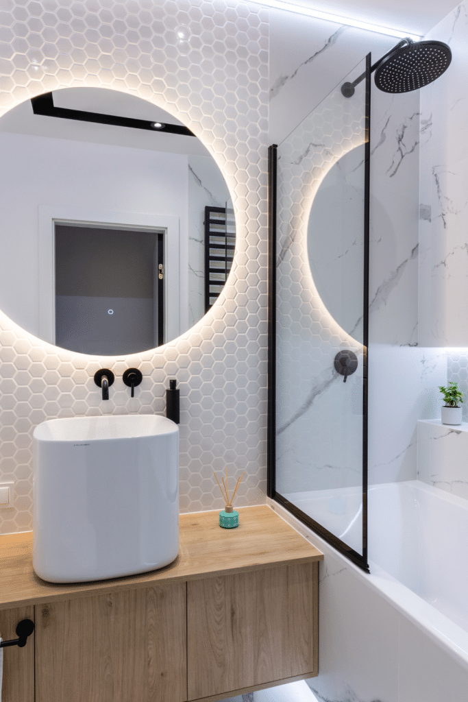 small bathroom lighting