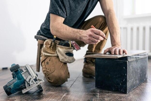 8 Ways to Find the Right Handyman for a Seamless Home Improvement Experience